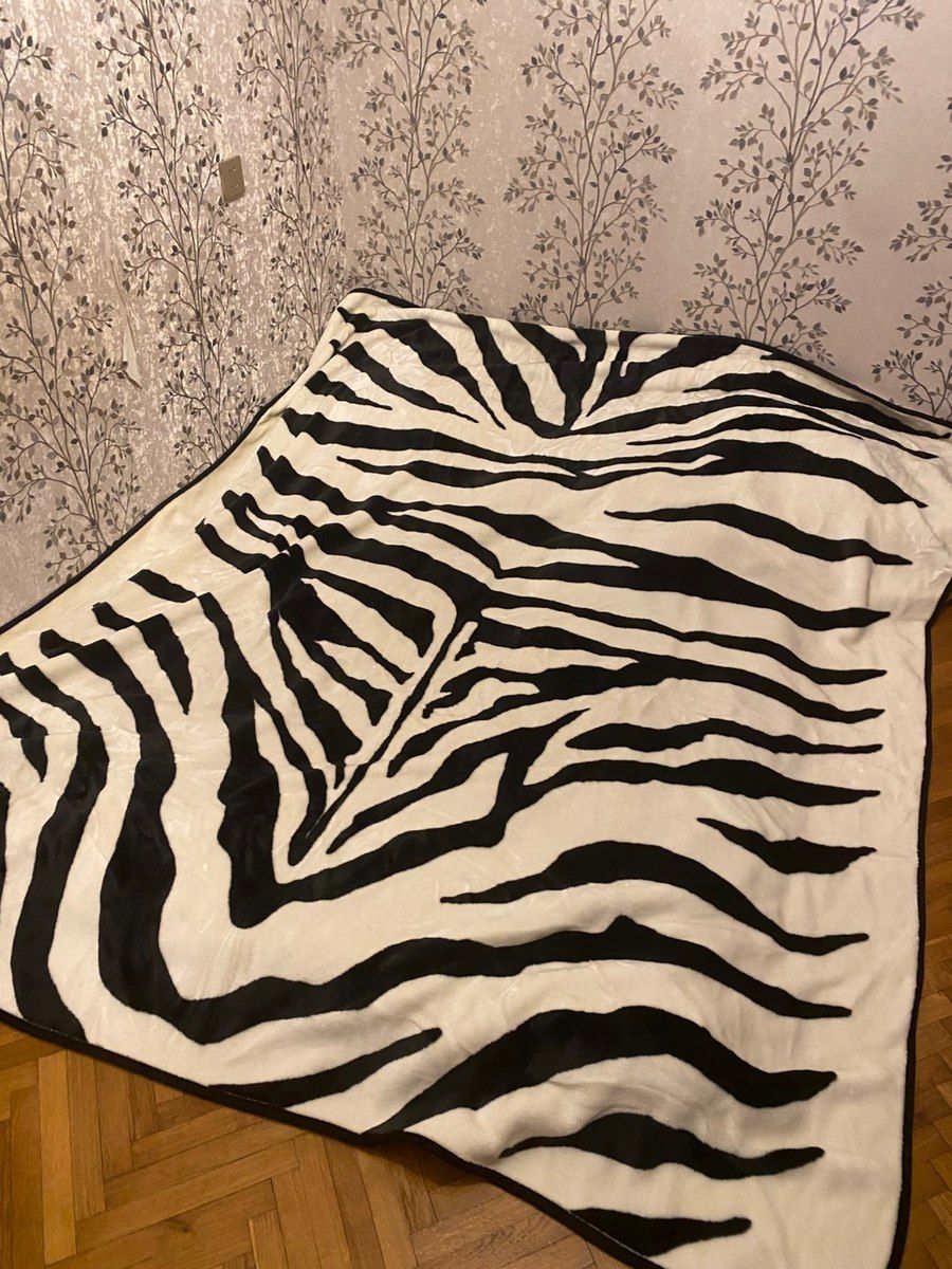 Yataq örtüyü — Tekstil, Bakı