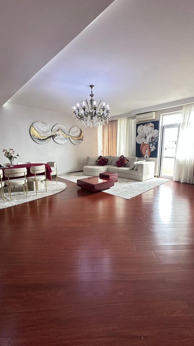 Satılır 3 otaqlı yeni tikili 140 m² — Mənzil, Bakı (2)