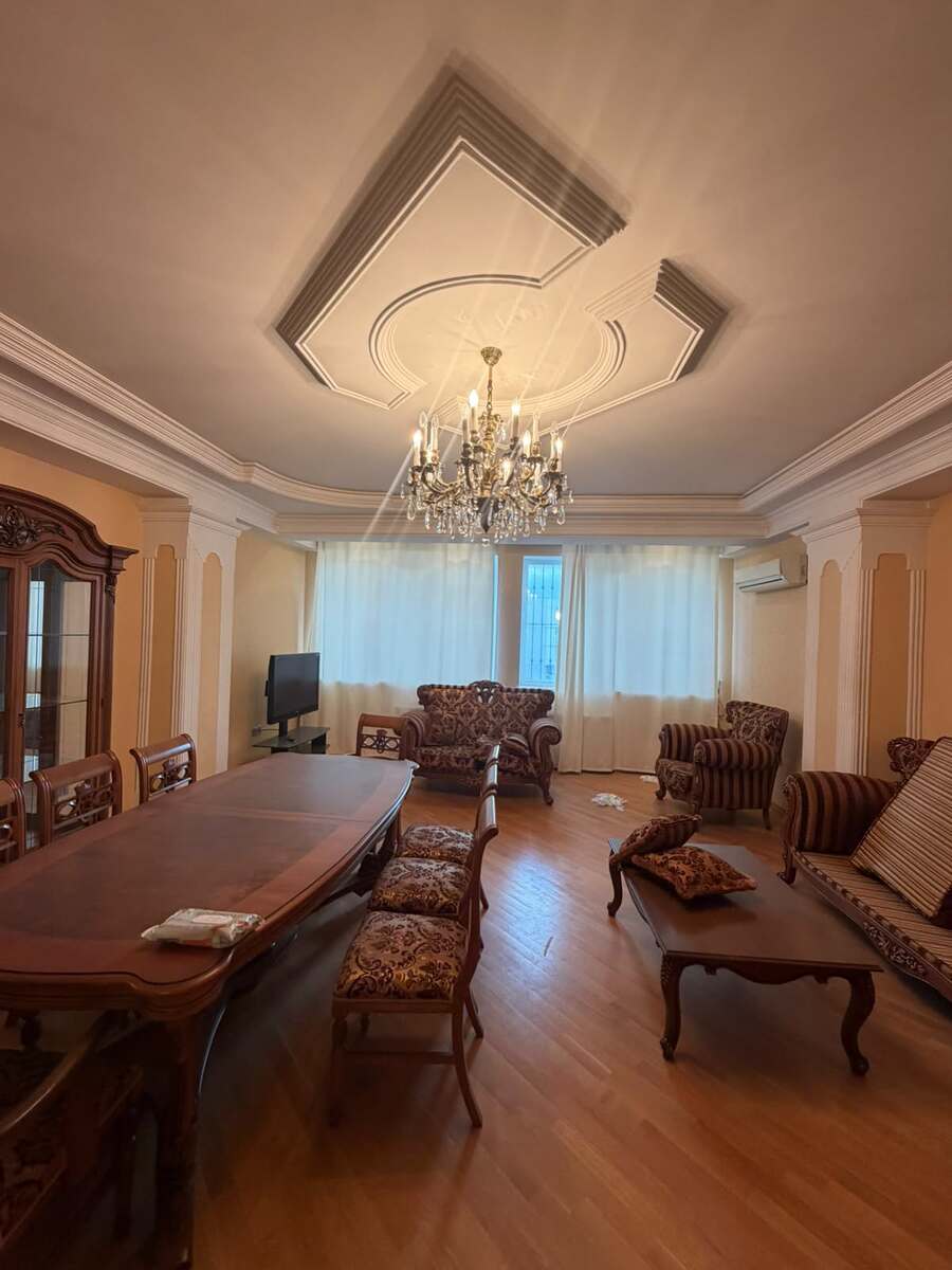 Satılır 4 otaqlı yeni tikili 205 m² — Mənzil, Bakı (5)