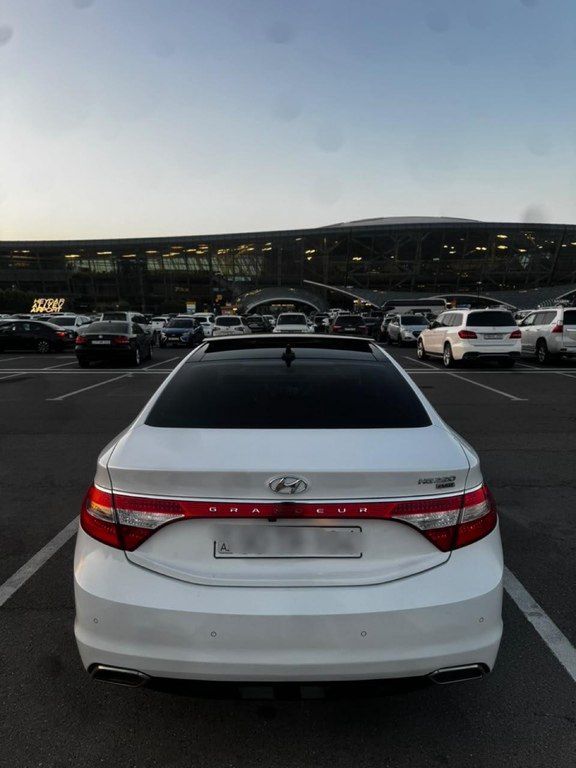 Hyundai Grandeur, 2.2 L, 2014 il, 235 600 km — Avtomobillər, Bakı (3)
