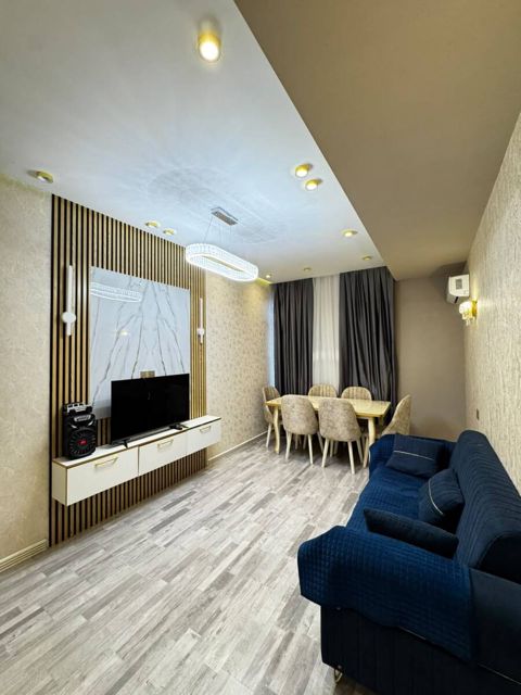 Satılır 2 otaqlı yeni tikili 80 m² — Bakı