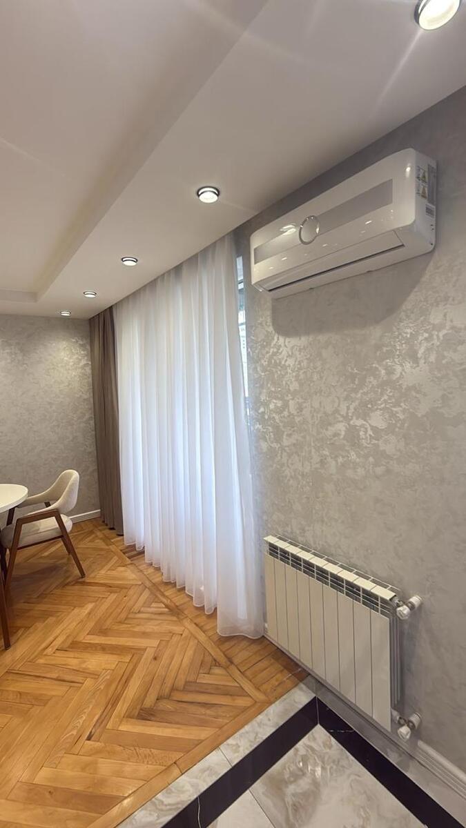 İcarəyə verilir 2 otaqlı köhnə tikili 70 m² — Mənzil, Bakı (9)