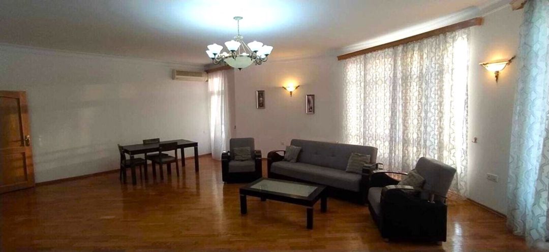 Satılır 4 otaqlı yeni tikili 225 m² — Mənzil, Bakı (5)
