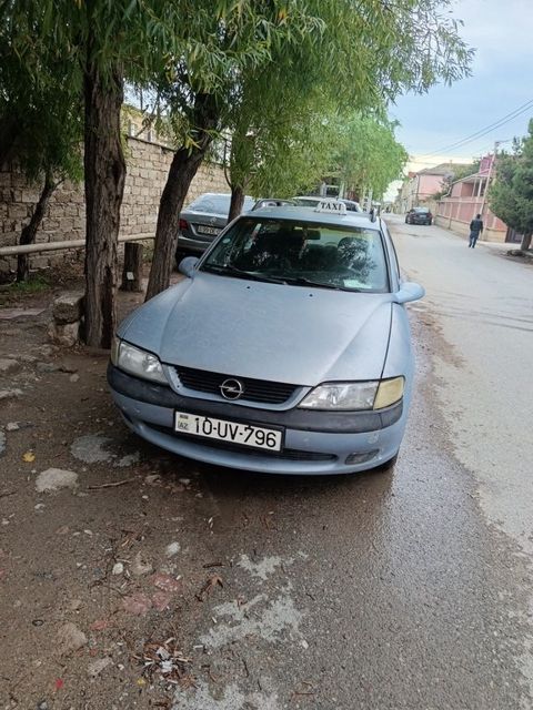Opel Vectra, 2.0 L, 1998 il, 444 500 km — Bakı
