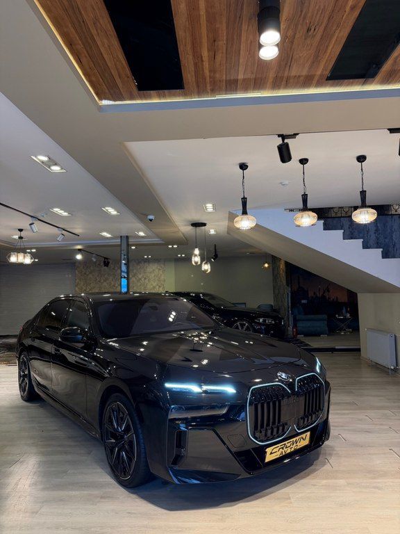 BMW i7 M70, 105.7 kWh, 2023 il, 13 000 km — Avtomobillər, Bakı (3)