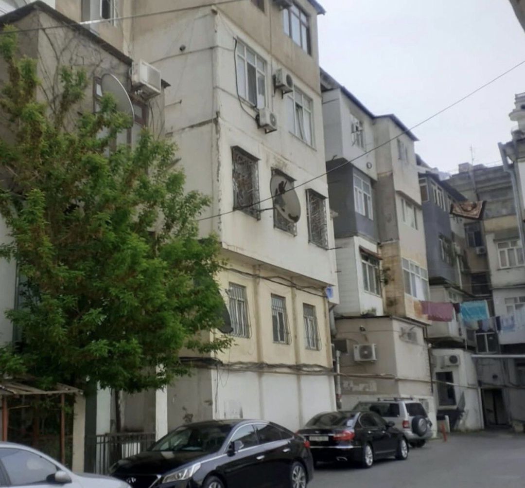 İcarəyə verilir 2 otaqlı köhnə tikili 55 m² — Mənzil, Bakı (9)
