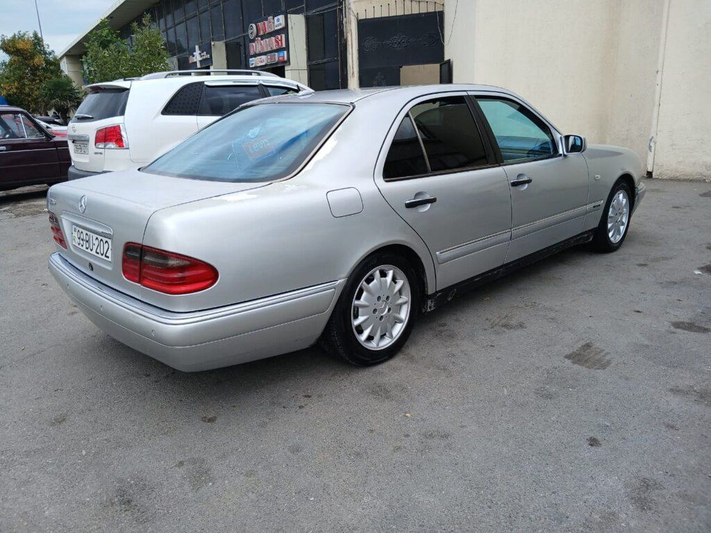 Mercedes E 280, 2.8 L, 1999 il, 457 000 km 99-BU-202 — Avtomobillər, Masallı (5)
