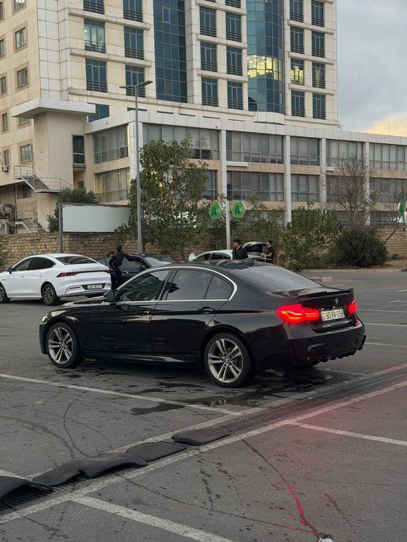 BMW 330, 2.0 L, 2016 il, 147 000 km 90-VV-058 — Avtomobillər, Bakı (6)