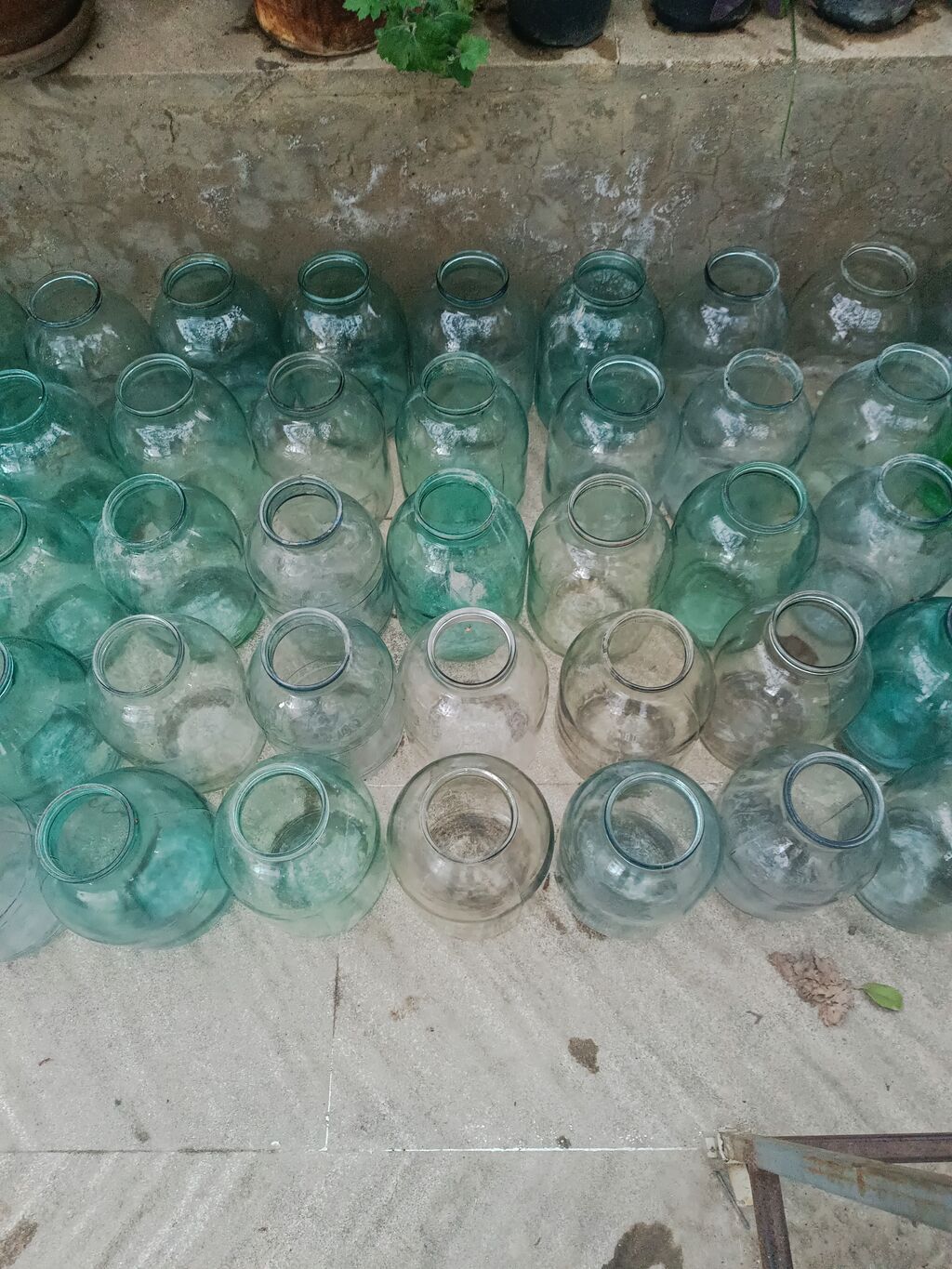Balon. Banka. 3 kq ölçüdə Bankalar. Evdən satılır. Hamsı biryerdə 100 — Qablar və mətbəx əşyaları, Bakı (6)