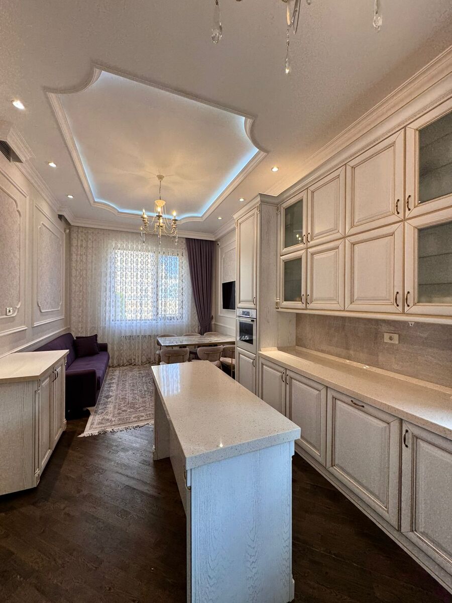 Satılır 6 otaqlı həyət evi/bağ evi 400 m² — Ev, villa, Bakı (10)