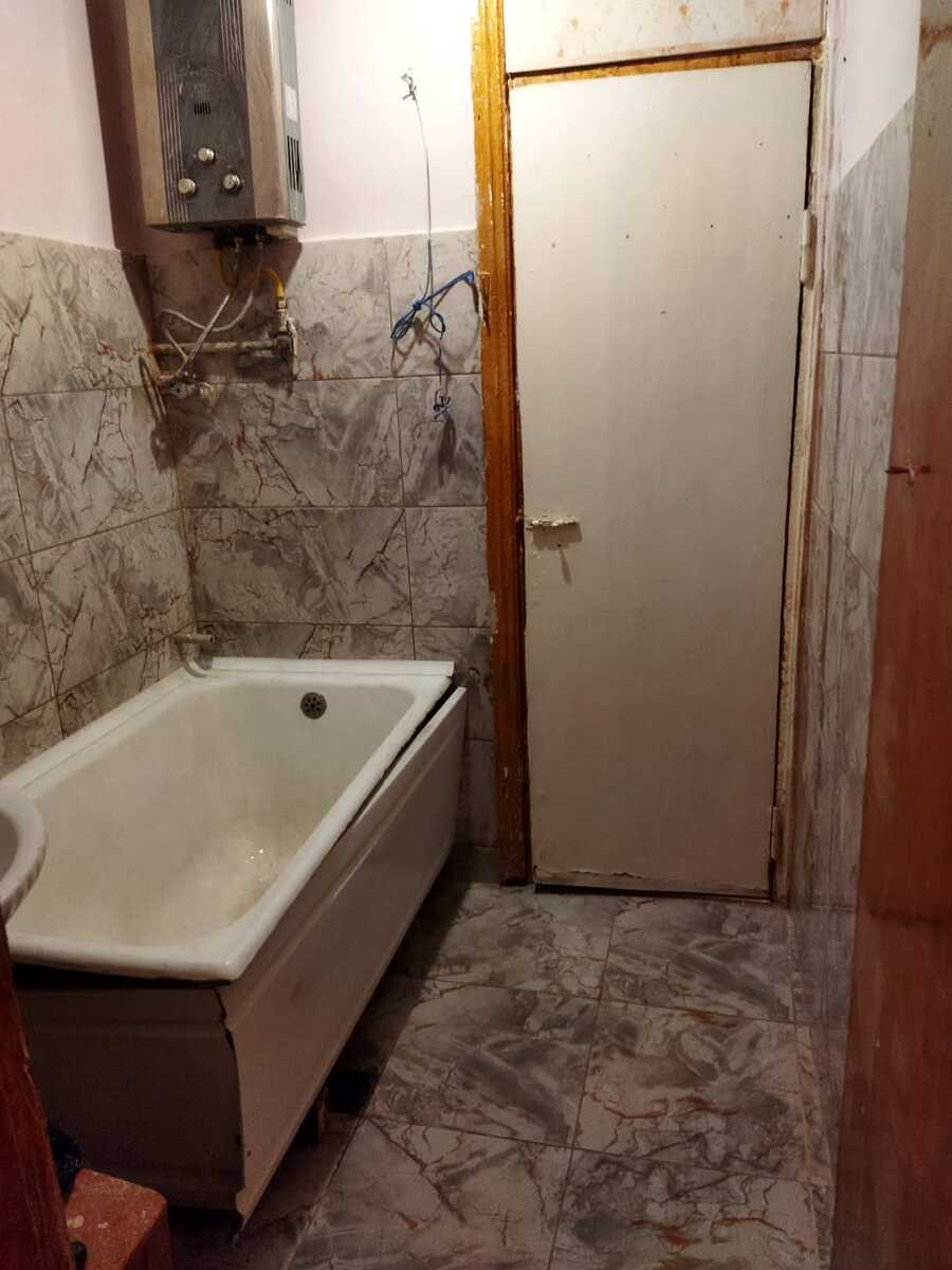 Satılır 2 otaqlı köhnə tikili 43 m² — Mənzil, Bakı (6)