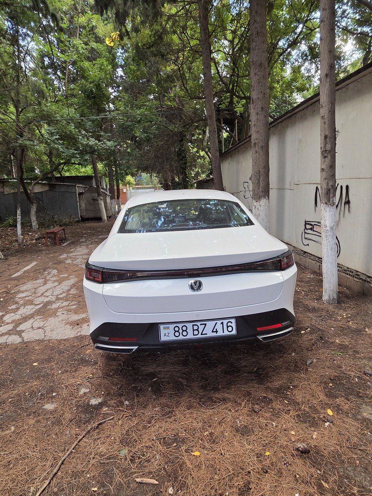 Changan Eado, 1.5 L, 9.07 kWh, 2025 il, 5 016 km 88-BZ-416 — Avtomobillər, Bakı (6)
