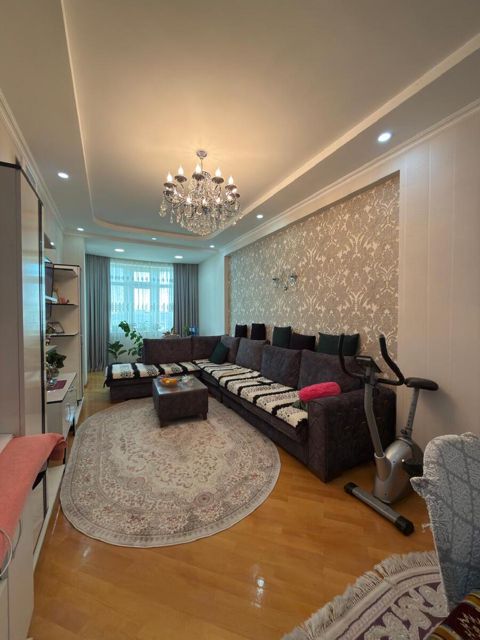 Satılır 3 otaqlı yeni tikili 90 m² — Bakı