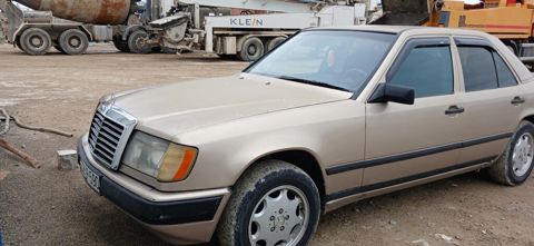 Mercedes 200 D, 2.3 L, 1988 il, 255 000 km — Bakı