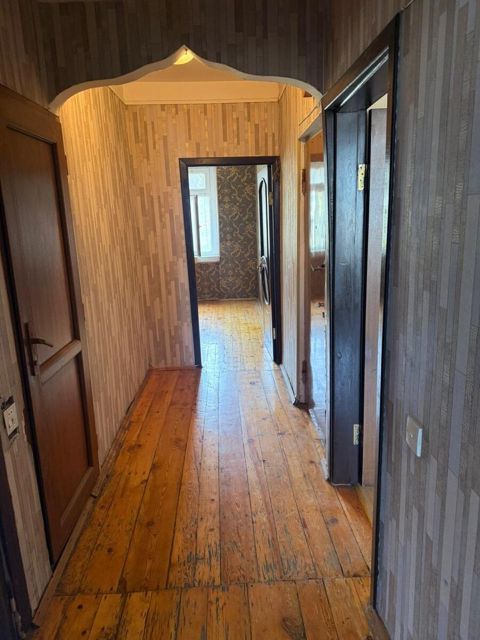 İcarəyə verilir 2 otaqlı köhnə tikili 60 m² — Bakı