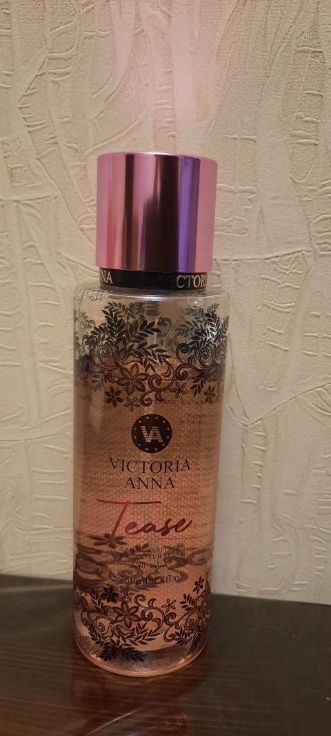 Victoria Anna “Tease” – Eau de Parfum, sprey sekilde gorunduyu kimi — Harun