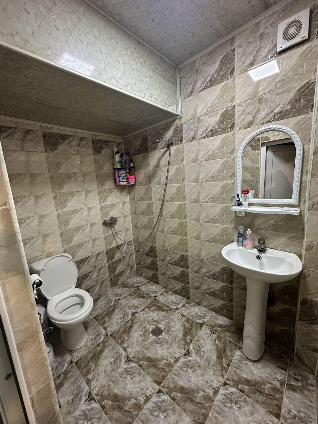 Satılır 2 otaqlı köhnə tikili 63 m² — Mənzil, Bakı (5)