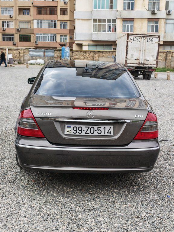 Mercedes E 220, 2.2 L, 2007 il, 366 779 km 99-ZO-514 — Avtomobillər, Bakı (3)