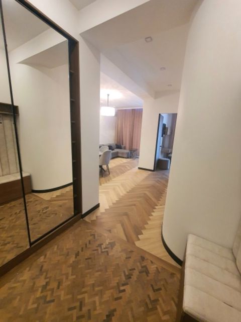 Satılır 3 otaqlı yeni tikili 103 m² — Bakı