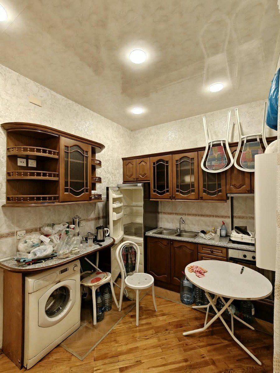 Satılır 3 otaqlı köhnə tikili 100 m² — Mənzil, Bakı (10)
