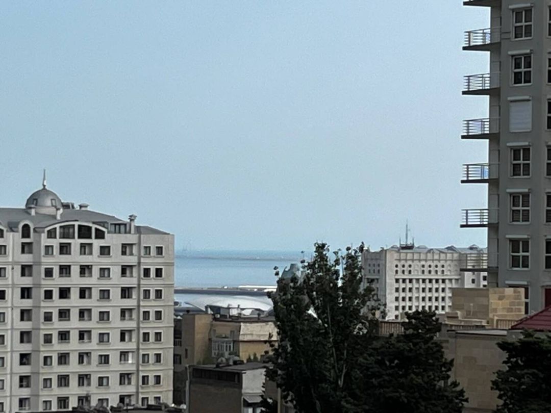 İcarəyə verilir 4 otaqlı yeni tikili 150 m² — Mənzil, Bakı (4)