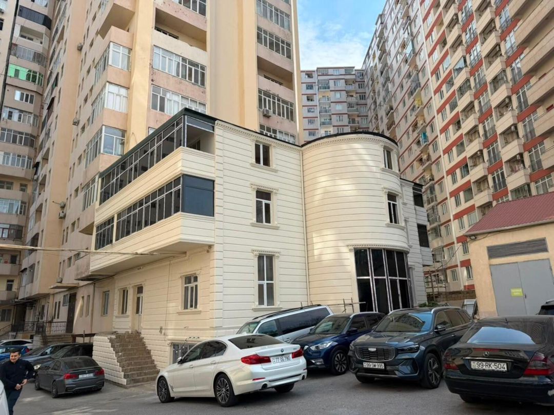 Satılır obyekt 925 m² — Əmlak, Bakı (5)