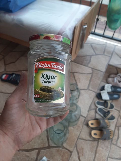 Şüşə bankalar dəsti - Material: qalın şüşə - Qapaq: metal, vintli — Sumqayıt