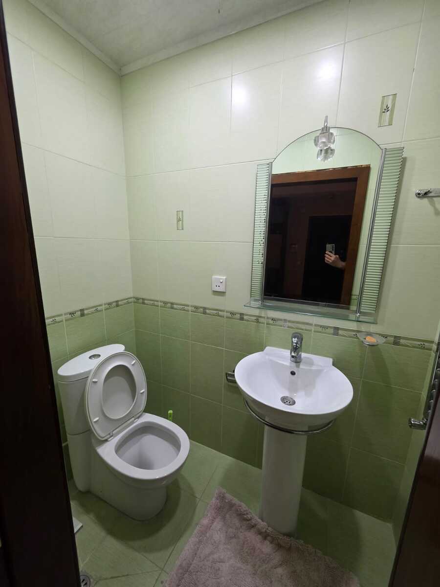 İcarəyə verilir 3 otaqlı yeni tikili 130 m² — Mənzil, Bakı (11)