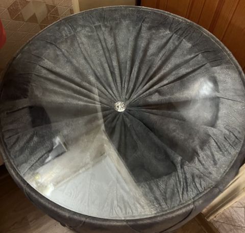 Yuvarlaq şüşə üstlü pouf/çay masası - Forma: dairəvi - Üst hissə — Bakı