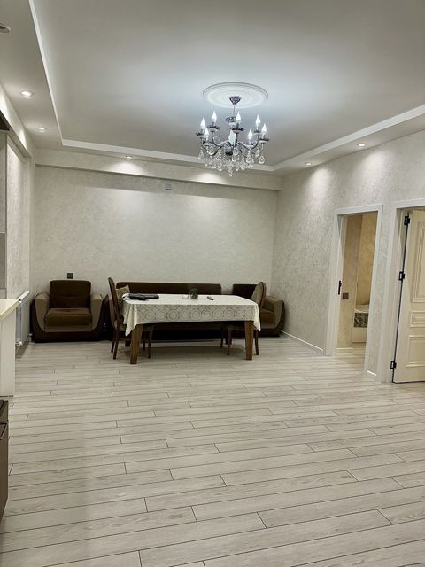 Satılır 3 otaqlı yeni tikili 82 m² — Bakı