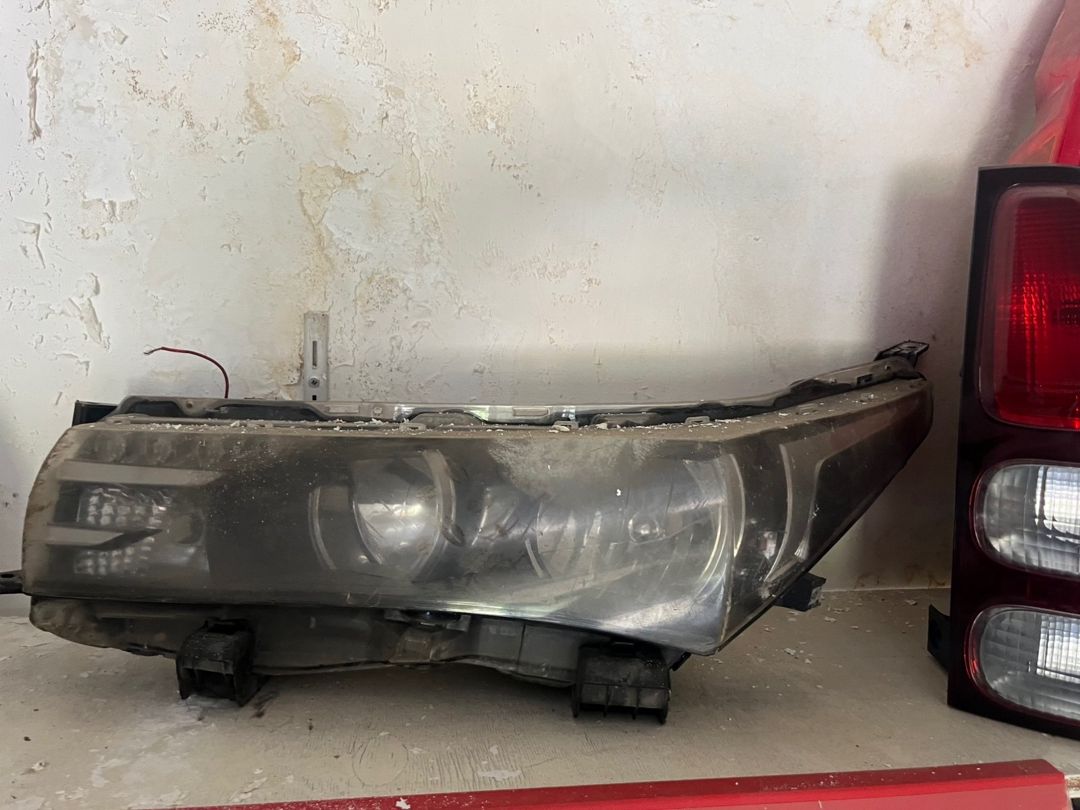 Toyota Corolla faraları — Ehtiyat hissələri və aksesuarlar, Bakı (4)