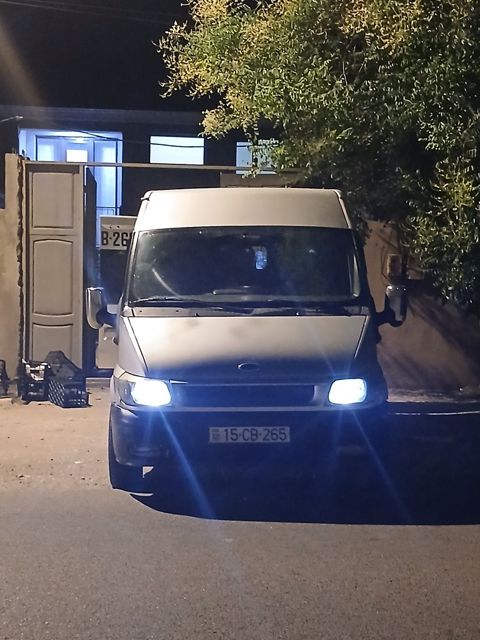 Ford Transit, 2.4 L, 2001 il, 200 000 km — Cəlilabad