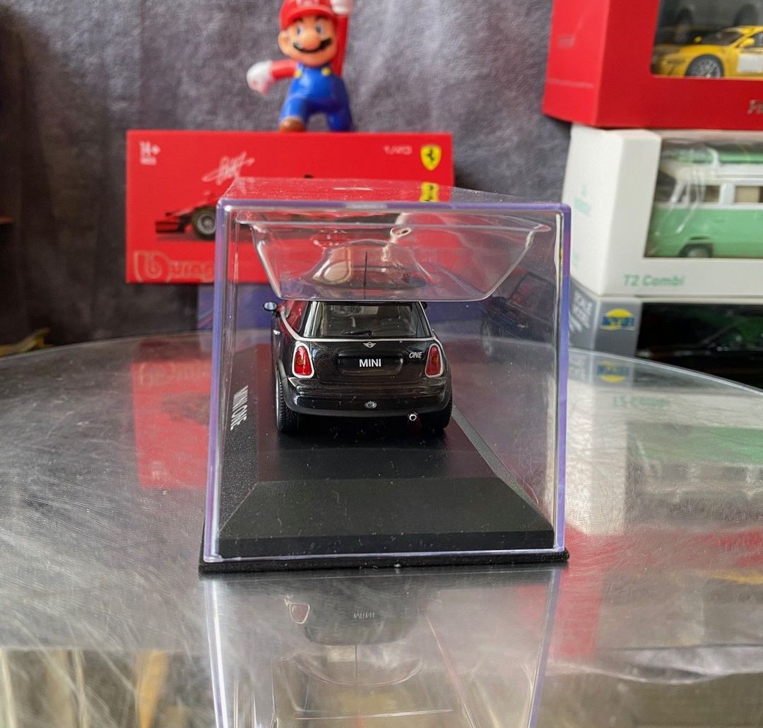 Коллекционная модель Mini Cooper Mini One R50 black 2001 — Kolleksiyalar, Bakı (9)