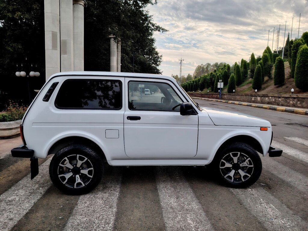 Lada (VAZ) Niva, 1.7 L, 2023 il, 119 000 km — Avtomobillər, Tovuz (8)