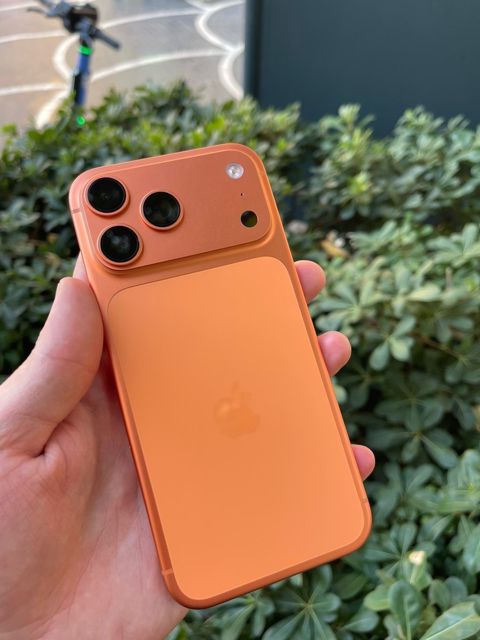 Apple iPhone 17 Pro Max Cosmic Orange 256GB/12GB — Bakı