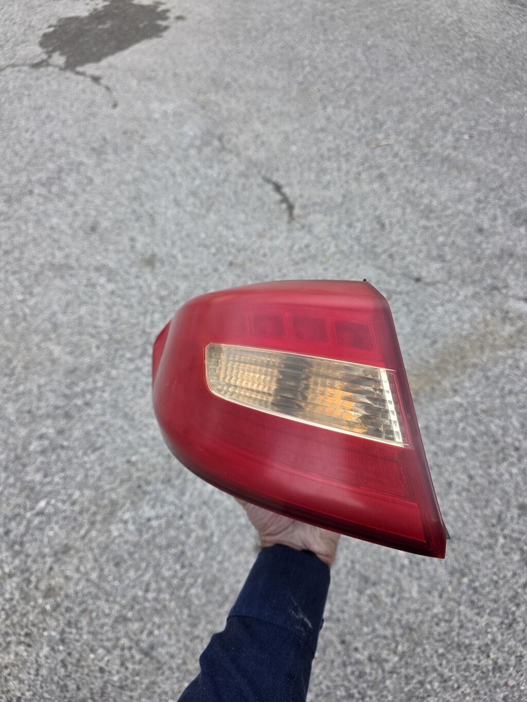 Məhsul: Arxa sağ stop/siqnal fara (tail light assy) Uyğunluq — Avtomobil işığı, Bakı (2)