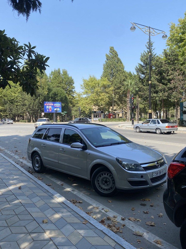 Opel Astra, 1.3 L, 2006 il, 440 000 km 58-BB-912 — Avtomobillər, Yevlax (2)