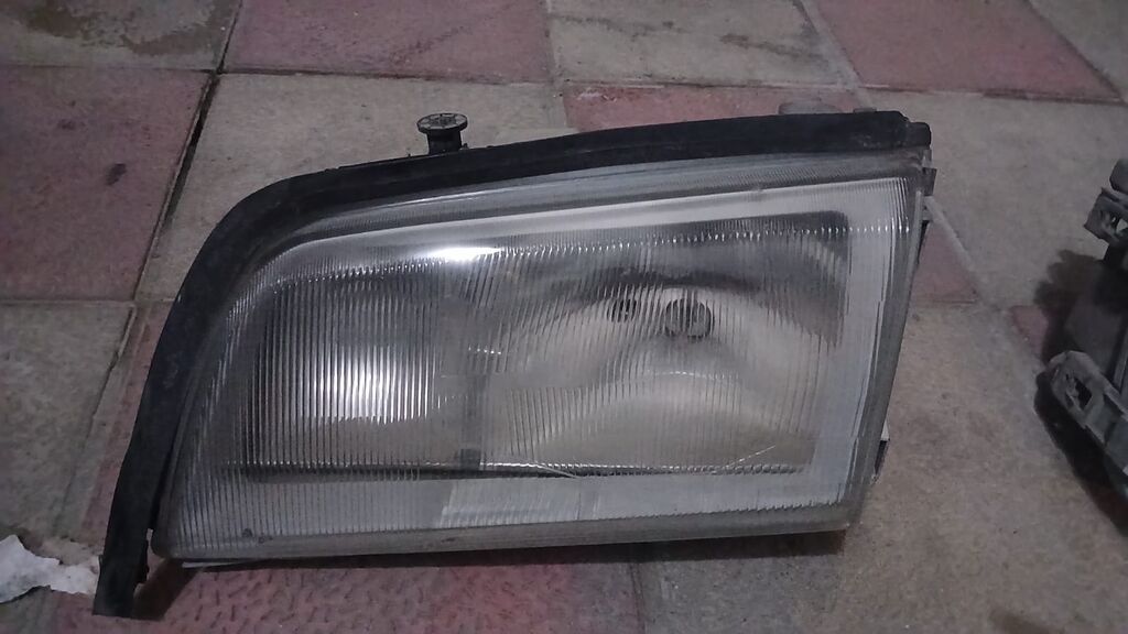Komplekt, Yaxın və uzaq vuran işıqlar Universal auto, İşlənmiş — Avtomobil işığı, Bakı (3)