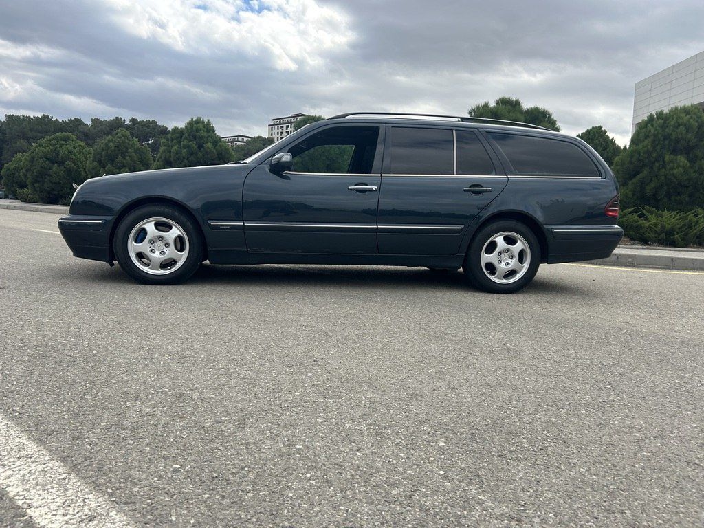 Mercedes E 220, 2.2 L, 2001 il, 420 000 km 99-GE-717 — Avtomobillər, Bakı (3)