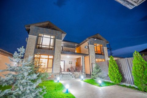 İcarəyə verilir 6 otaqlı həyət evi/bağ evi 280 m² — Qusar