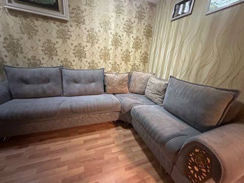 Künc divan — Bakı