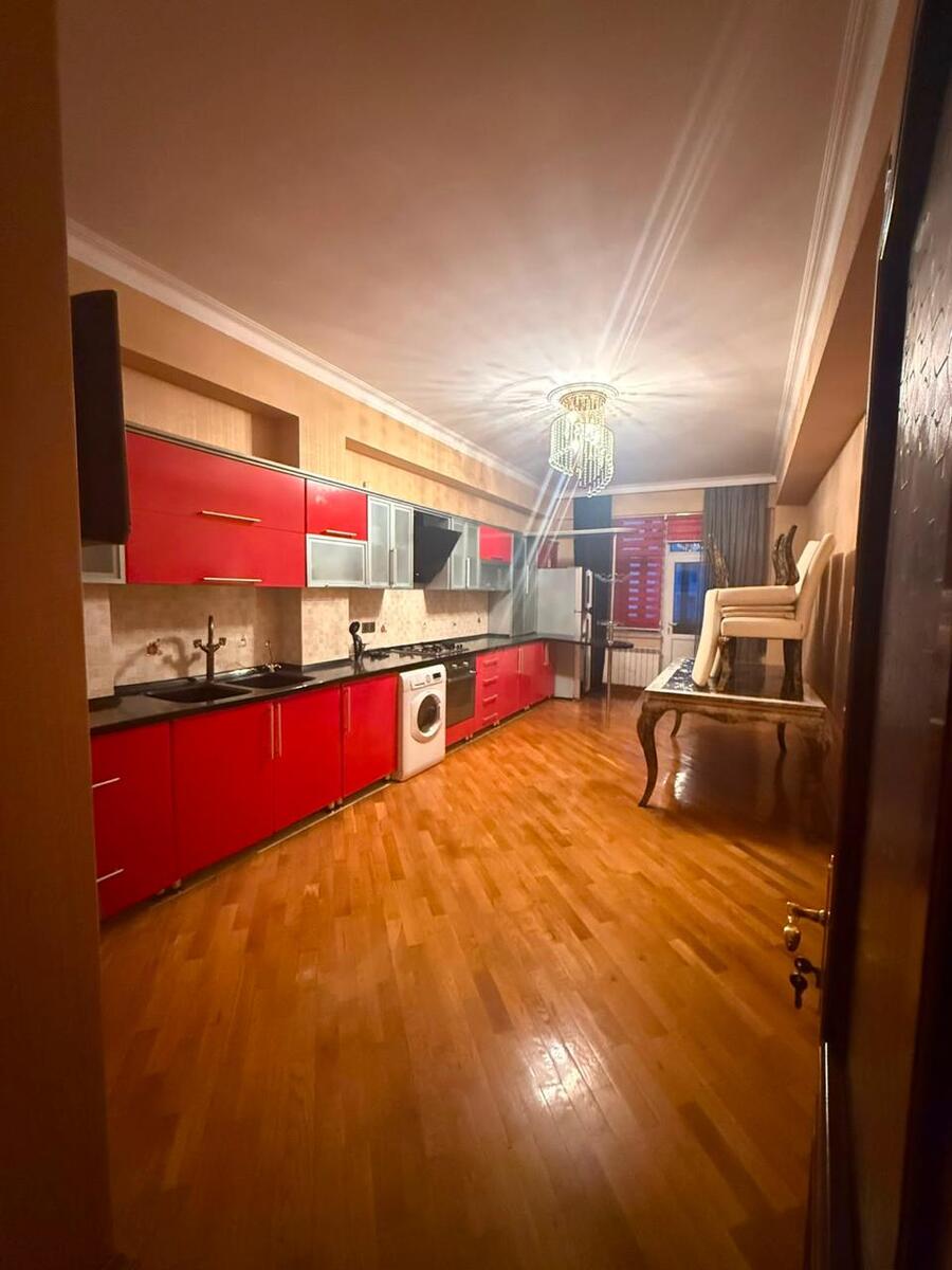 İcarəyə verilir 3 otaqlı yeni tikili 165 m² — Mənzil, Bakı (7)