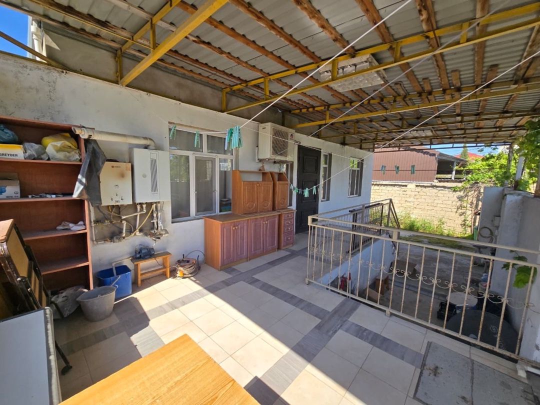 Satılır 4 otaqlı həyət evi/bağ evi 130 m² — Ev, villa, Bakı (3)
