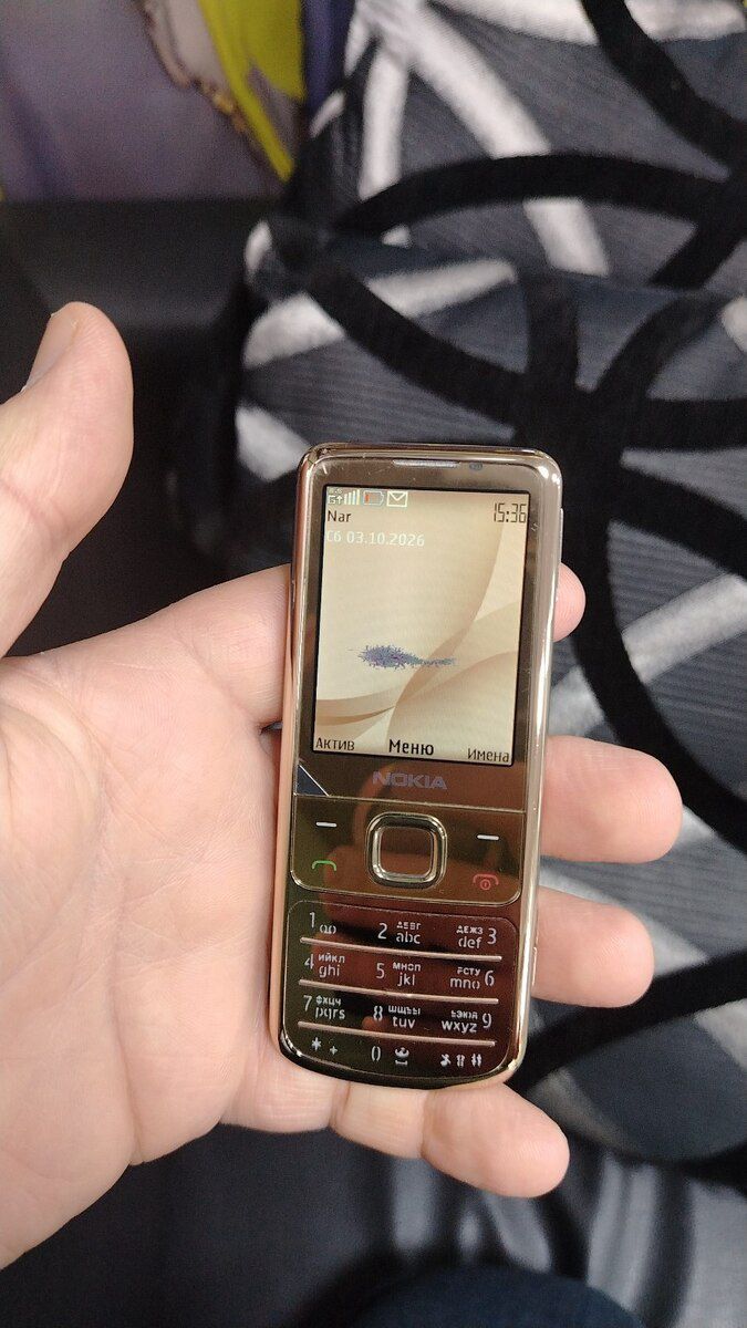 Nokia 6700 Gold — Smartfonlar, Bakı (6)