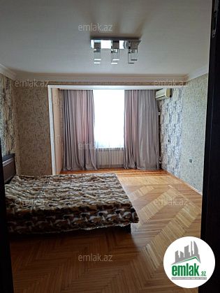 Satılır 4 otaqlı 120 m² köhnə tikili Səbail r — Mənzil (4)