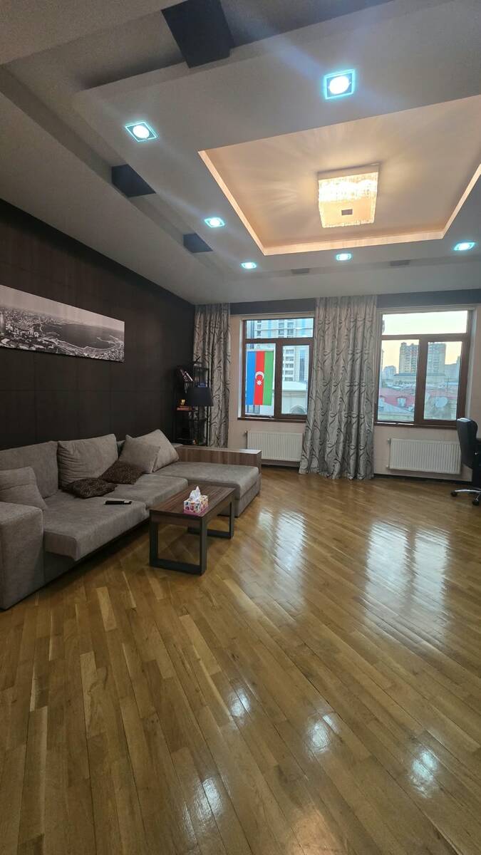 Satılır 3 otaqlı yeni tikili 135 m² — Mənzil, Bakı (3)