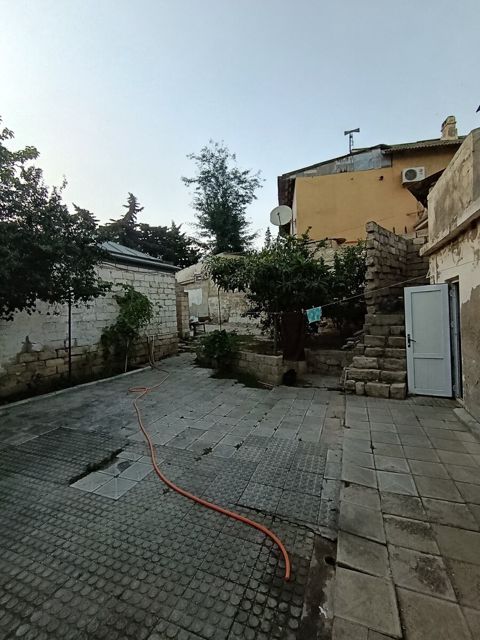 3 sot torpaq sahəsi, Badamdar qəs — Bakı