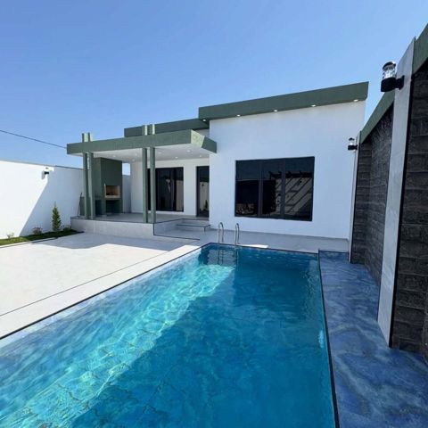Satılır 4 otaqlı həyət evi/bağ evi 150 m² — Дом, вилла