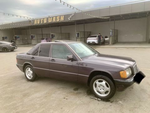 Mercedes-Benz 190 (W201): 2 l 1991 il Sedan — Bakı