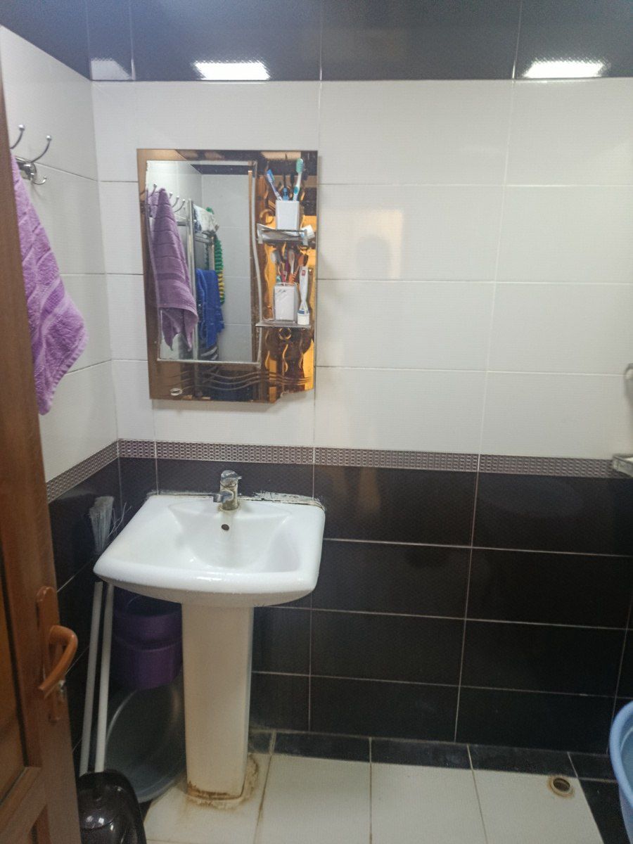 Satılır 4 otaqlı köhnə tikili 102 m² — Mənzil, Bakı (5)